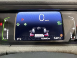 視認性の高いメーター回り。いろいろな情報も表示されます。