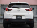 CX-3が本来持っている先鋭さを研ぎ澄ませながら、より魂動デザインを深化。上質さを磨き上げ、クオリティを追求したデザインを実現しました。