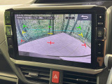 【バックカメラ】駐車時に後方がリアルタイム映像で確認できます。大型商業施設や立体駐車場での駐車時や、夜間のバック時に大活躍!運転スキルに関わらず、今や必須となった装備のひとつです!