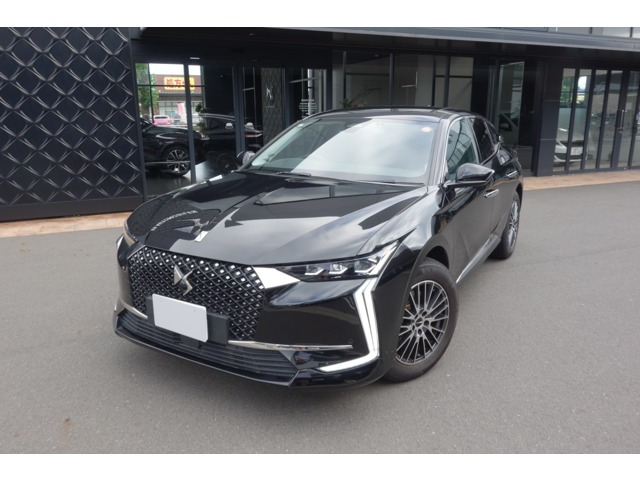 DS4 リヴォリ E-TENSE