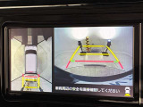 複数のカメラを駆使して車を上から見下ろした視点を合成!高精度で駐車をサポートするパノラミックビューモニター!