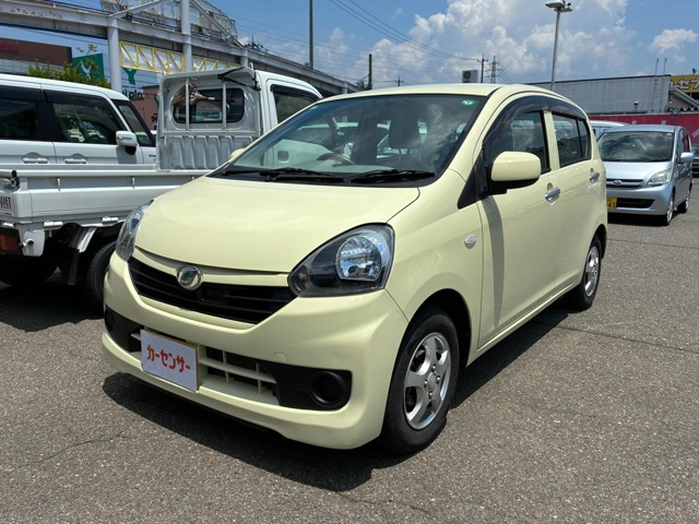 ダイハツ ミライース 