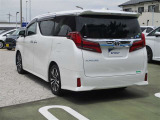 自動車任意保険・au 新規・機種変更やTS3カードも取り扱っております。auのデータ移行は無料で行っております。
