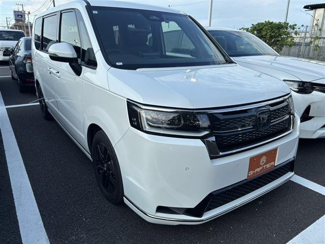 ステップワゴン 2.0 e:HEV スパーダ 禁煙車 純正11.4型ナビ バックカメラ