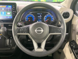 【ステアリングスイッチ】運転中、前方から目線をそらすことなく、オーディオ等の操作が可能な便利機能!安心&快適なドライブを演出してくれます♪