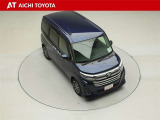両側パワースライドドア付きだから、狭い駐車スペースなどでの乗り降りラクラク♪小さなお子さまのいるご家庭には嬉しい装備です。