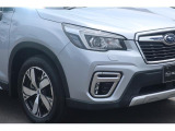 LEDヘッドライトで夜道も明るく快適運転。寿命も長くてエネルギー消費量が少ないです。