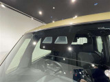 【衝突被害軽減ブレーキ】前方の車両や横断する歩行者などを検知した時、衝突回避や被害軽減をサポートします。