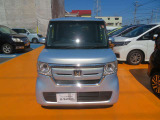 前からの外装の画像です!下取り車だから出来る低価格!