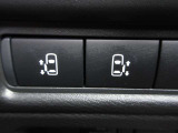 両側リモコンオートスライドドア装備です!運転席のスイッチでの開閉やドアスイッチで開閉が出来ます!
