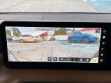 ディスプレイからのカメラ視点を変更することで、状況に合わせて運転席からの死角もカバーできます♪