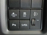 スマートアシストを搭載したサポカーS車です。