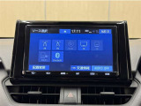 Bluetooth対応、CD/DVD再生機能付き。お好きな音楽を聴きながらのドライブは楽しいですよね〜♪