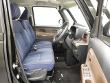 見通しのよいすっきりとした視界で、誰でも運転しやすいです。運転のしやすさは疲れにくさにも繋がりますよ♪