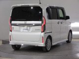 ボディクリーニング後、愛車をピカピカの状態へ保護するコーティング「ブライトパック」がおススメです!水垢がつきにくく、手入れがしやすくなりますよ!いつも愛車をきれいにしておきたい方におススメです。
