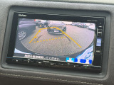 バックカメラのお写真です。駐車が苦手な方でも楽に駐車が行えますね♪