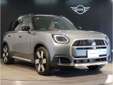 MINI認定中古車は第三者品質評価制度も採用しております。AIS方式による車両品質評価制度も導入し公平な車両コンデション評価を行うことにより車両品質の透明性を高めると同時に更なる信頼と安心をお届けします