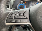 ナビの音量調整やメーターの画面を操作可能です!片手で操作できるので運転中でも安全です!