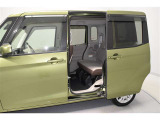 当店は全車『ロングラン保証』付!(1年間、距離無制限 HV車はHV保証付) 別途延長保証もご用意しております♪ ぜひ現車を確認にご来店ください