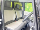 運転席シート廻りは使用感も少なく、良好な状態となっています。丁寧に使われていたことがよくわかりますね。