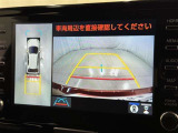 後方の見える安心をお届けするバックガイドモニター付:バックするときのアシストラインもあって楽々バック!車庫入れや縦列駐車をサポートし、苦手な駐車も安心です!今やもう手放せない装備ですネ♪