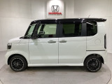 購入後も自社指定整備工場完備でお客様の愛車をしっかりサポート致します!御納車時には安全かつ安心してお乗り頂けるようホンダ専門知識を持つ整備スタッフが点検・整備・装備も説明をしてお渡ししております。