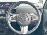 【ステアリングスイッチ】運転中、前方から目線をそらすことなく、オーディオ等の操作が可能な便利機能!安心&快適なドライブを演出してくれます♪