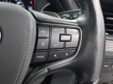 「Lexus CoDrive」はレーダークルーズコントロール、レーントレーシングアシスト(LTA)の基本機能に、レーンチェンジアシスト(LCA)を加えた3機能を連携させ、ドライバーの負担を軽減します。
