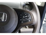 Hondaセンシングの機能のひとつ、アダプティブクルーズコントロール付!アクセルから足を離しても設定したスピードと前車との車間を保ち走行してくれます!車線維持もアシスト☆高速道路で疲労軽減ですね☆