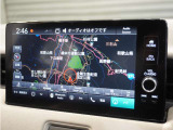 【ナビゲーション】起動までの速度と地図を検索する速度が最大の魅力。初めての道でも安心・快適なドライブをサポート出来ます。操作も簡単で、ストレスフリーなドライブを提供。