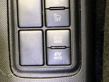 「EVモード」「ECOモード」の切り替えができます。エアコンの利きやアクセルの反応に違いがあります。燃費重視や走行重視で切り替える方が多いです。