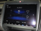ナビゲーションは純正9インチメモリーナビ(VXM-237VFNi)を装着しております。AM、FM、CD、DVD再生、Bluetooth、音楽録音再生、フルセグTVがご使用いただけます。