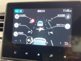 ●レーンキーピングアシスト:走行車線の逸脱を教えてくれる機能。走行時に、クルマが車線から外れていることをカメラが検知すると、ステアリングを微振動させてドライバーに警告します。