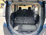 後ろも広々としていますよ!色々な用途でアレンジ出来ちゃいます!! お車によってはフラットになります!