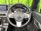 【純正革巻きステアリング】上質な革を使用することで、手にしっかり馴染みとても運転しやすいハンドルです♪