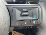 プロパイロット搭載。高速道路でドライバーに代わってアクセル、ブレーキ、ステアリングを自動制御します。