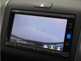 ◆バックカメラ◆リバースにするだけで映ります、後方の安全確認や、狭い駐車場での車庫入れ、雨の日や夜間など視界の悪い時に便利です!安全にバックする為には欠かせない装備です。