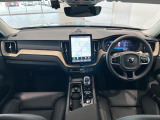 XC60 ウルトラ T6 AWD プラグイン ハイブリッド 4WD 