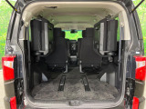 普段のお買い物や通勤、送迎等に十分な荷室スペースを確保しております。セカンドシートを倒すと、大きな荷物の積載も可能です♪
