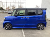 。ホンダセンシングなどの装備も、日常の運転時間の中でさりげなく存在を感じられる構成です。