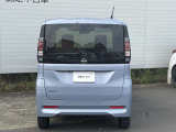 お車でお越しの際は、【東名・厚木IC】【圏央道・厚木南IC】より、R129を平塚方向へまっすぐ3〜4km(約10分程)です。