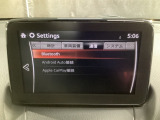 Bluetoothに接続することで、スマートフォンに入っている音楽アプリを車内で楽しめたり、通話が出来ます♪