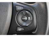 安全運転支援システムHonda SENSINGを搭載。衝突軽減ブレーキや、誤発進抑制機能、アダプティブクルーズコントロール、車線維持など複数の先進技術で安心・快適なドライブをサポートします。