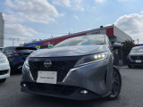 ヘッドライトはLEDタイプ!省電力、高効率で悪天候時の走行も安心です。