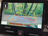 【バックカメラ】駐車時に後方がリアルタイム映像で確認できます。大型商業施設や立体駐車場での駐車時や、夜間のバック時に大活躍!運転スキルに関わらず、今や必須となった装備のひとつです!