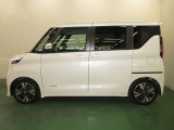 メーカー系ディーラーの中古車なので、ワイド保証{1年間走行距離無制限}日本全国の日産のお店でアフターサービスが受けられます。