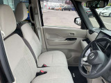 運転席まわりになります。実際に乗って頂き乗り心地をご体験してみてください。