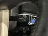 レーダークルーズコントロール(全車速追従機能付)付きです。車速に応じて追従支援してくれるので、ロングドライブも快適です。