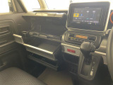 【 オートエアコン 】車内温度を感知して自動で温度調整をしてくれるのでいつでも快適な車内空間を創り上げます!