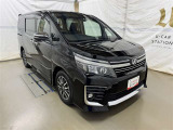 広々とした車内空間に優れた燃費性能。更にデザインも上質で人気のお車です!